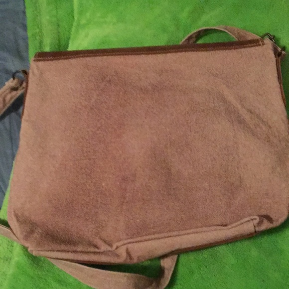 NWOT Cross body/ shoulder bag - Picture 4 of 5